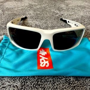Spy General sunglasses in white. Never worn.